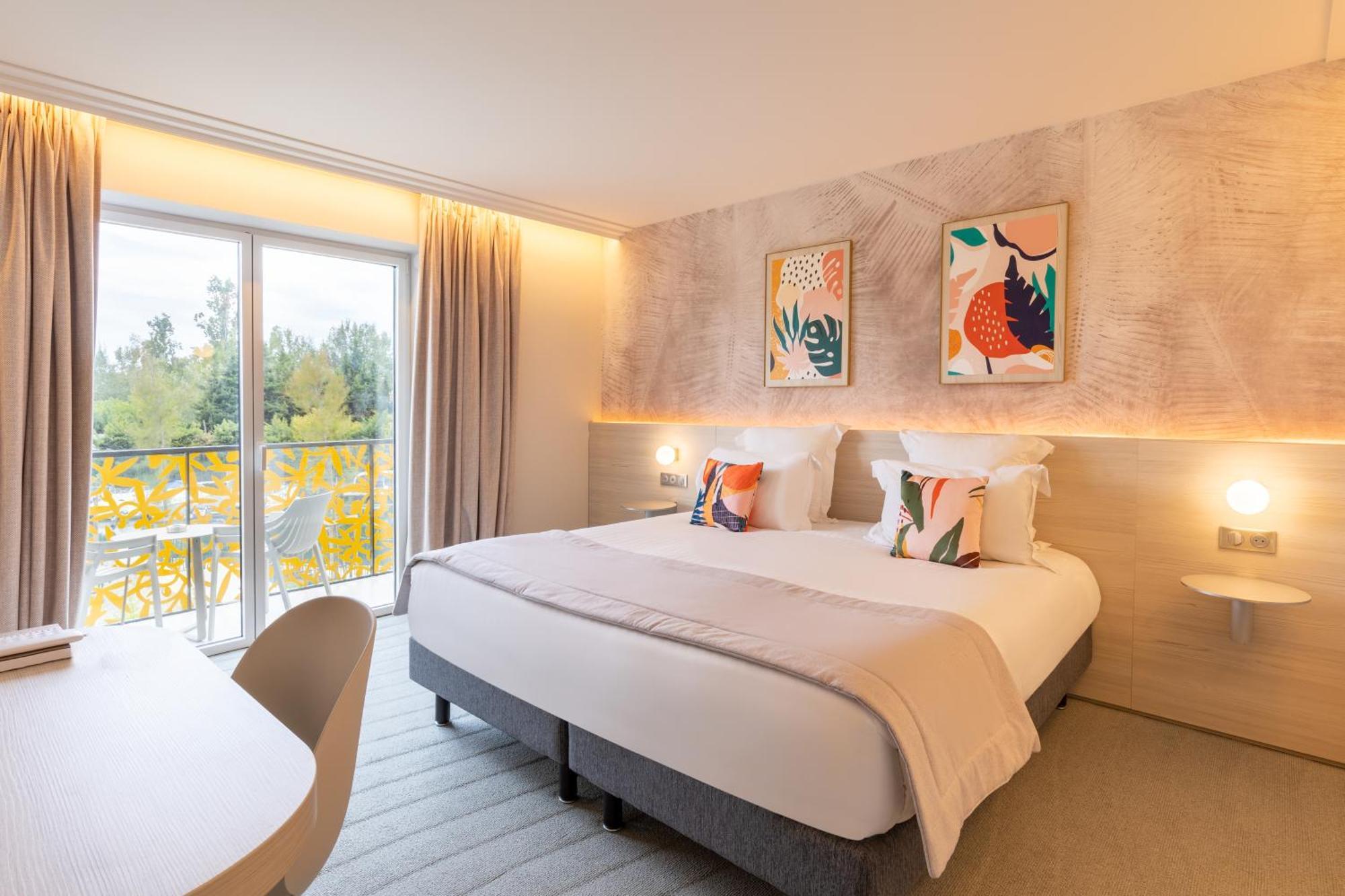 Ilot Du Golf BW Premier Collection Hotel Манделю-ла-Напул Екстериор снимка
